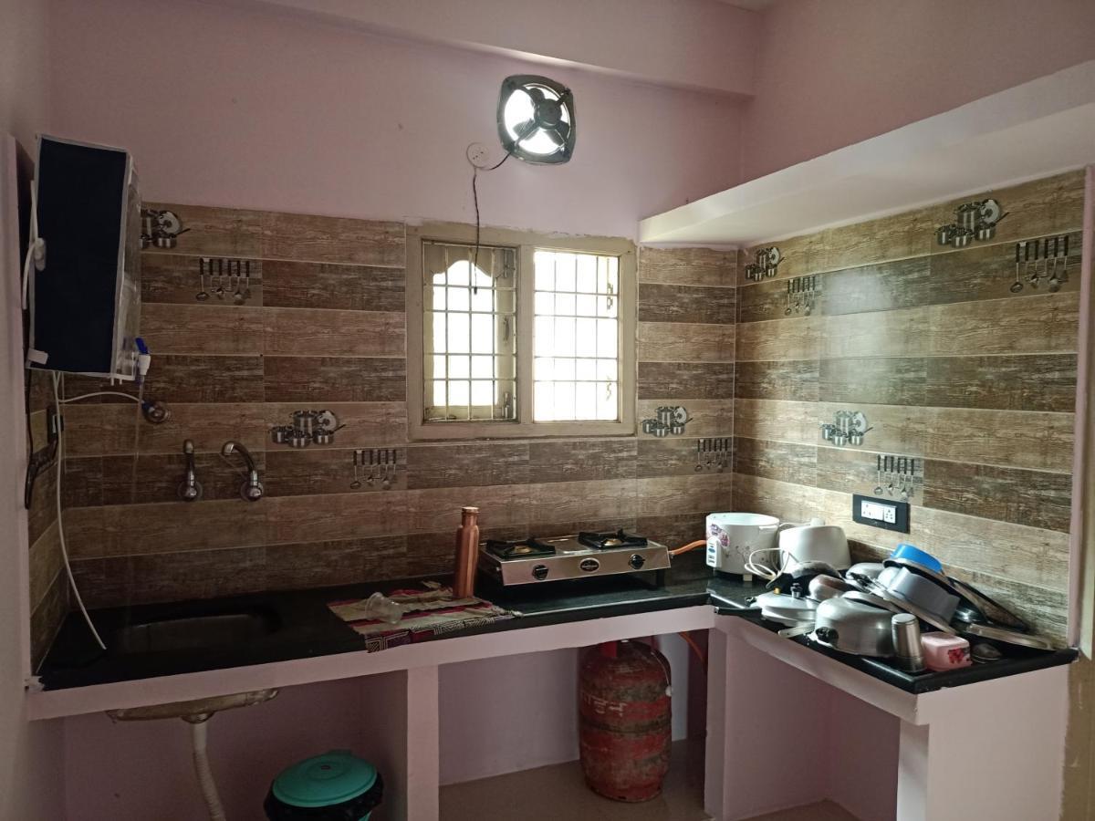Sri Govinda Nilayam Home Stay 1 Visakhapatnam Eksteriør billede
